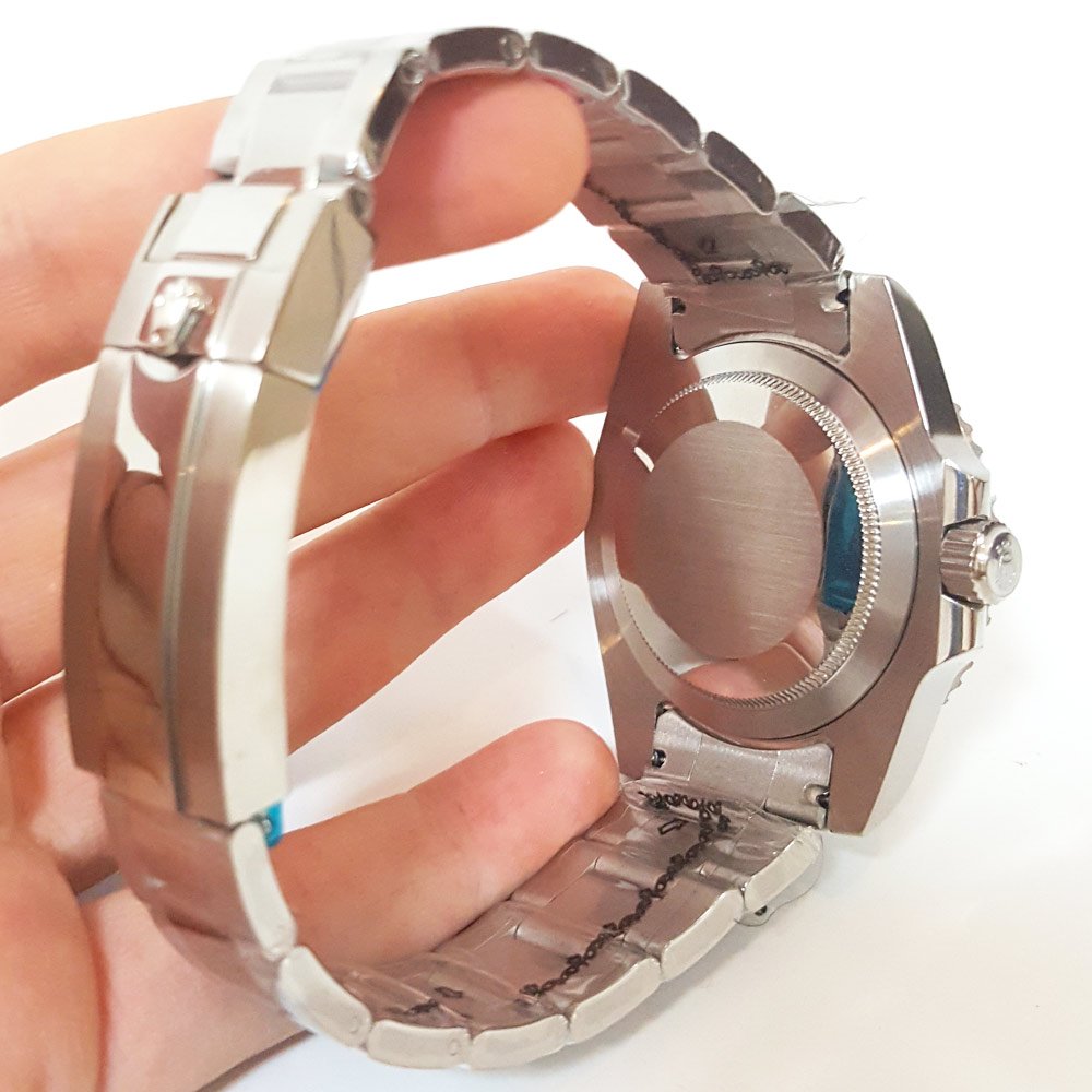 Fake-GMT-Master-II-Back-case.jpg