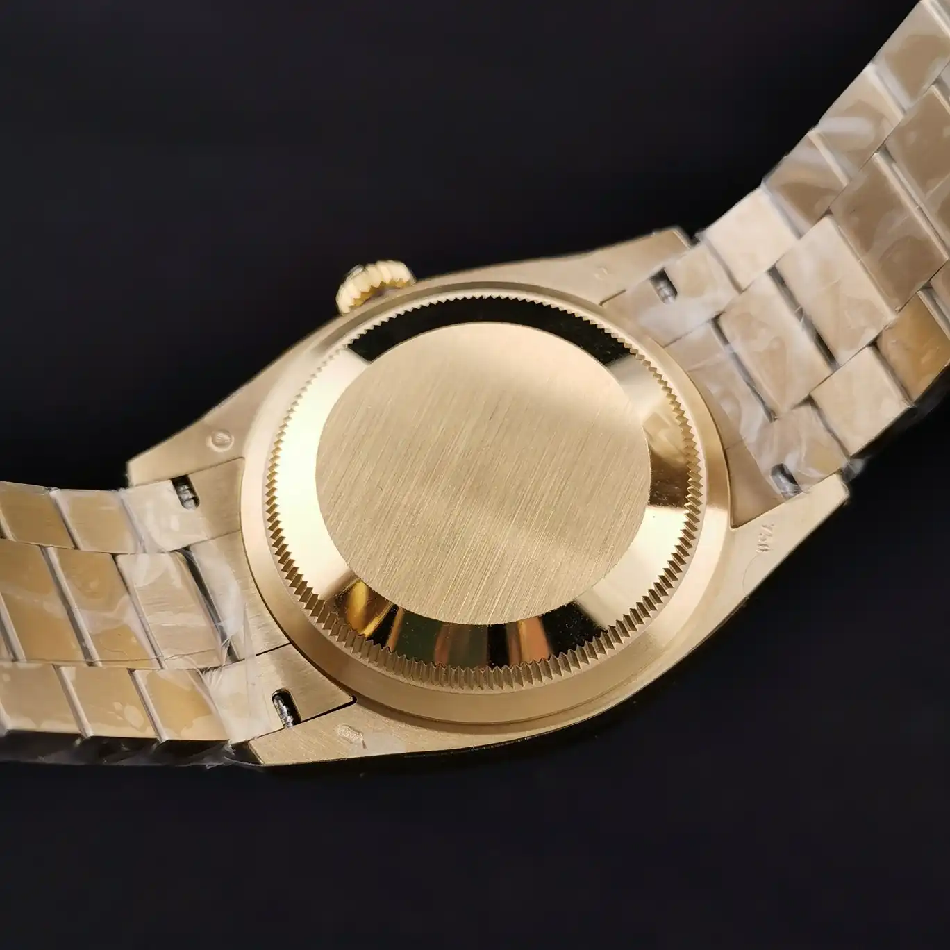 Rolex-128238-7.webp
