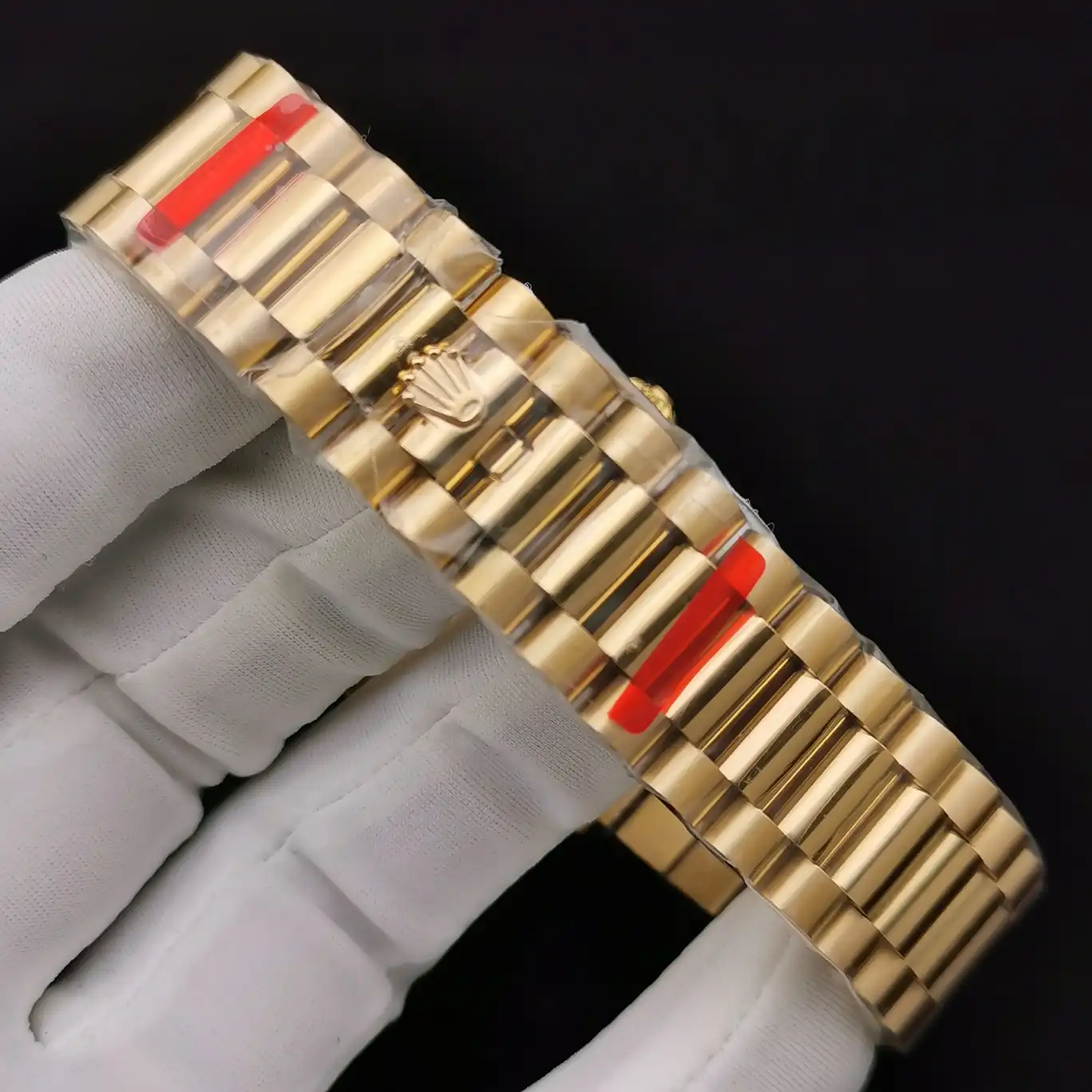Rolex-128238-8.webp