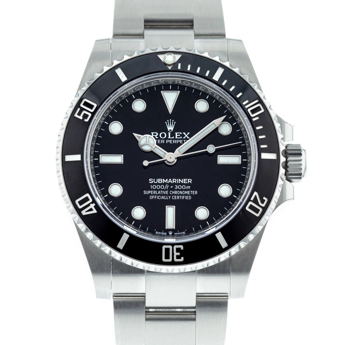 Rolex-Submariner-124060-1.jpg