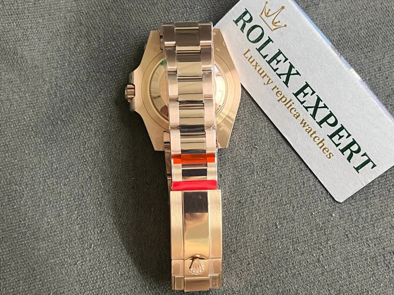Superclone-Rolex-GMT-Master-II-40-mm-126715CHNR-Tiger-Iron-Dial-13.webp