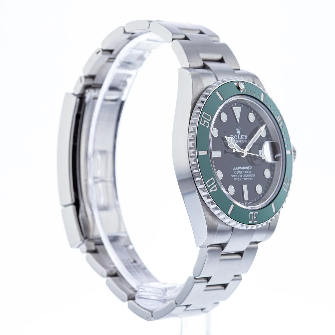replica-rolex-submariner-41mm-black-dial-126610lv-starbucks.jpg